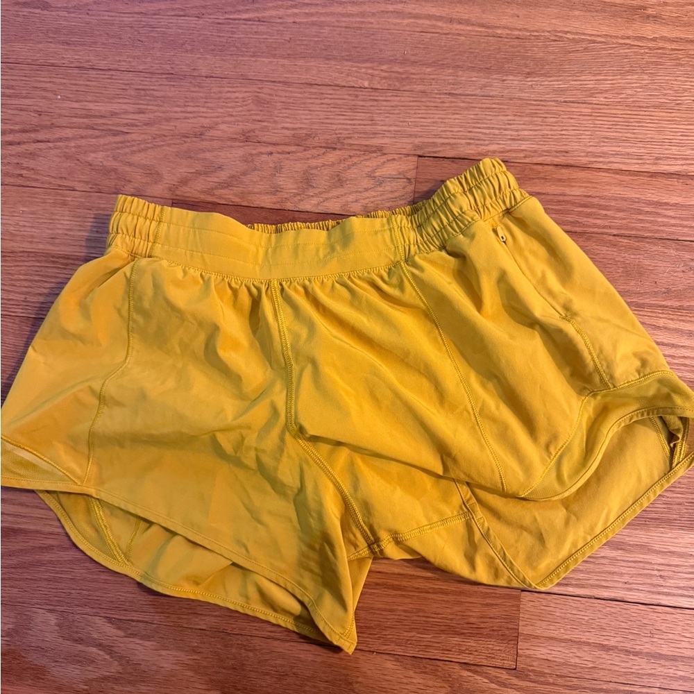 Lululemon hotty hot shorts